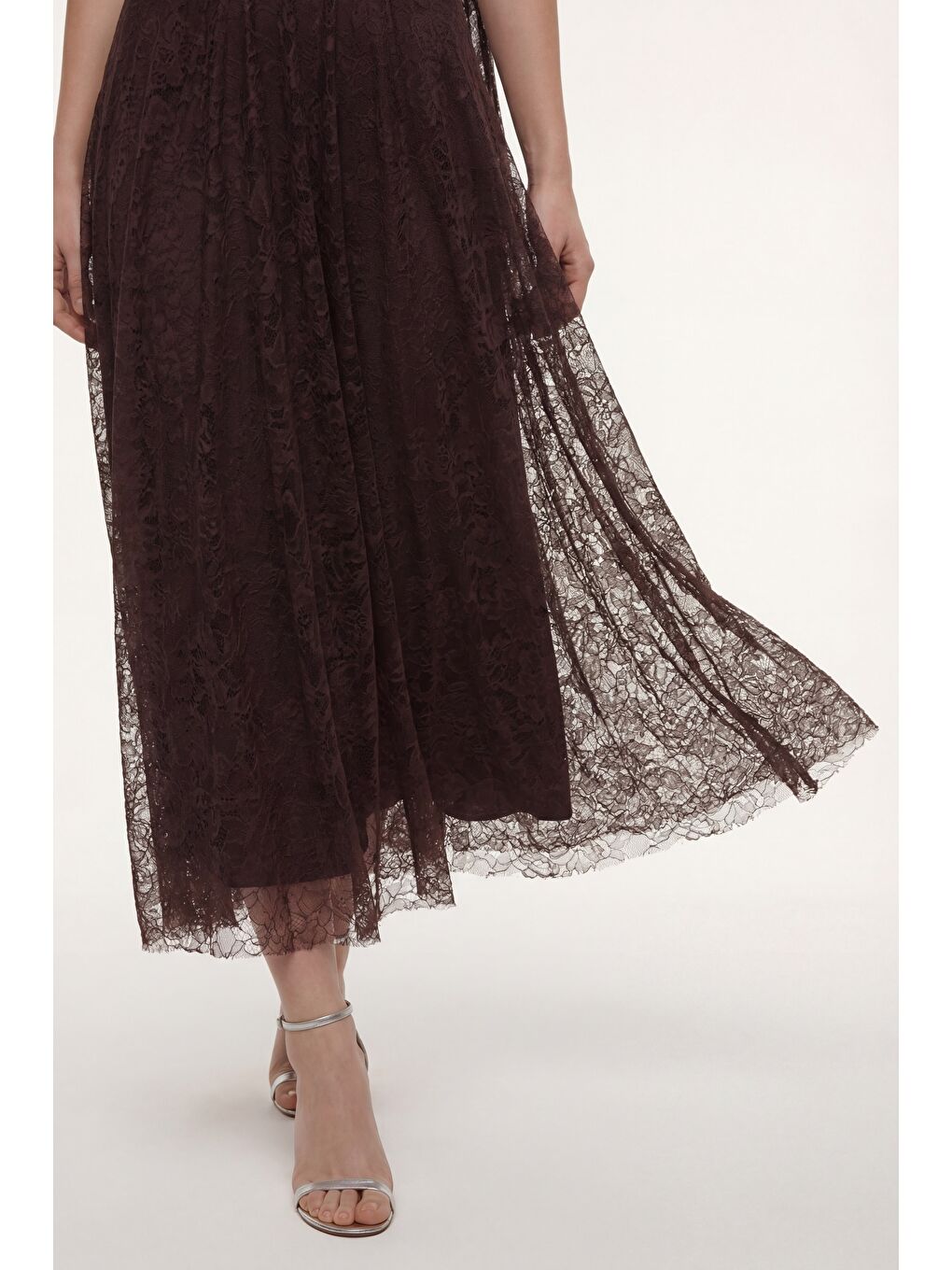 Kadın Kahverengi Dar Kalıp Kayık Yaka Dantelli Midi Söz Nişan Nikah Abiye-3