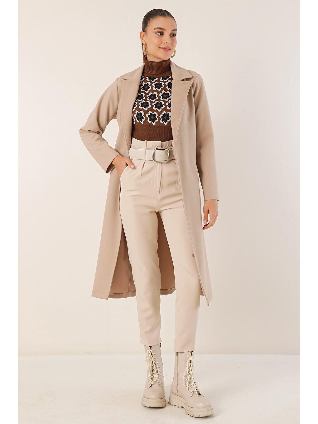 9118 Kruvaze Yaka Kaşe Kaban - Bej-2