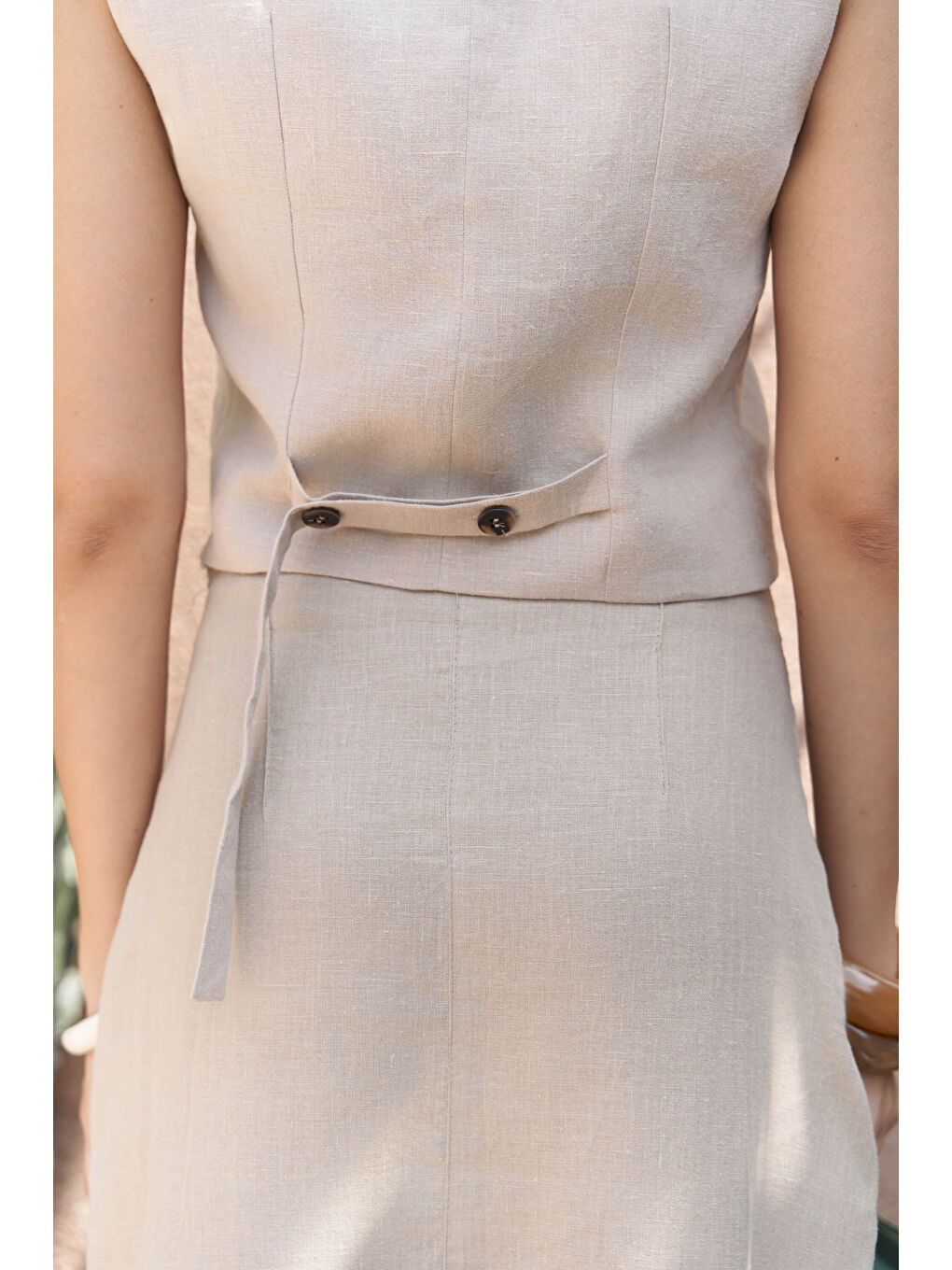 Elod Düğme Detay Bej Keten Yelek-5