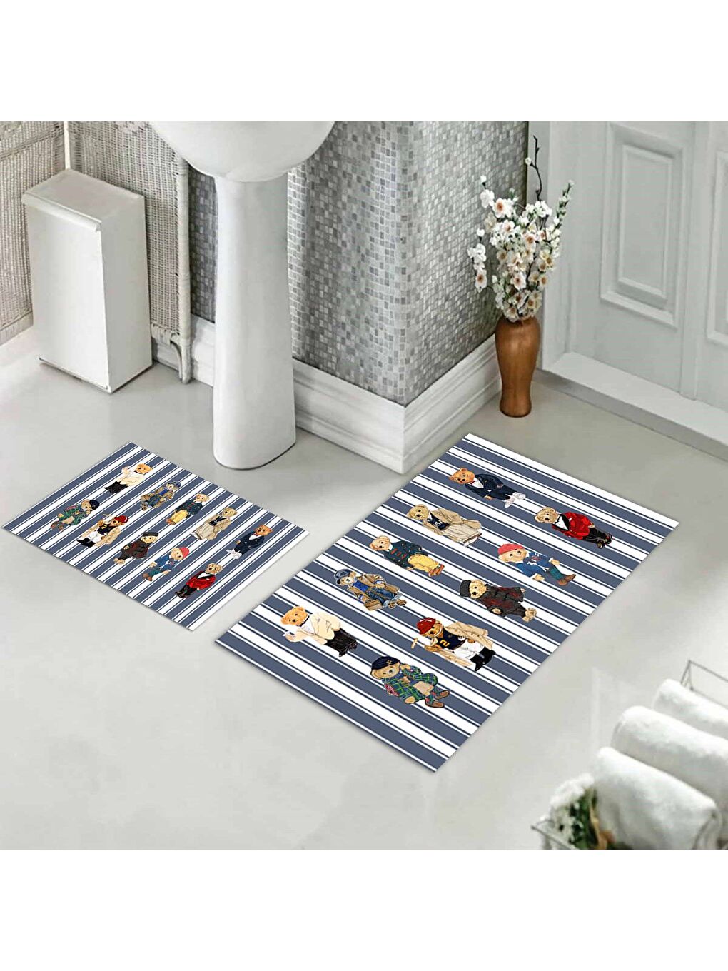 Karışık Teddy Bear Desenli 2 li Kaydırmaz Banyo Paspas Seti