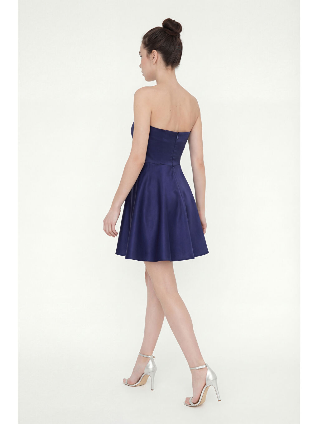 Kadın Lacivert Dar Kalıp Straplez Yaka Saten Mini Mezuniyet Abiye Elbise-5