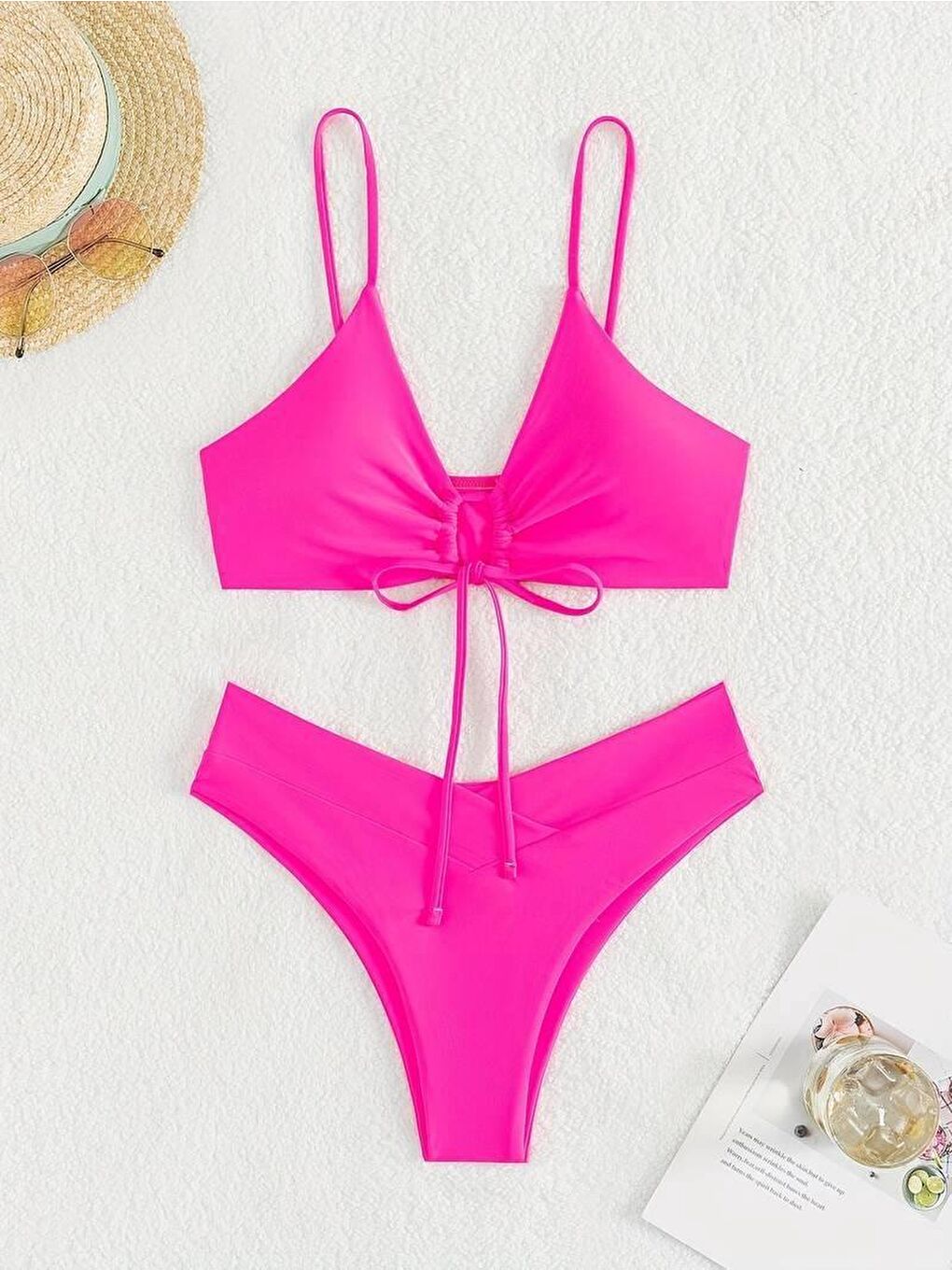 hazelin Pembe Kadın Neon Pembe İp Detaylı Astarlı V Kesim Üçgen Bikini Takım HZL24S-LC2234