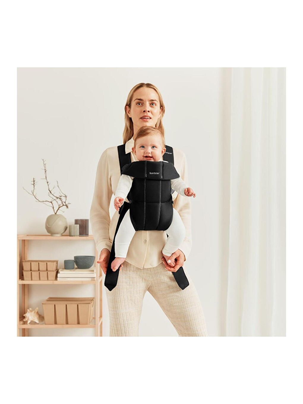Kanguru Mini Woven Black-2