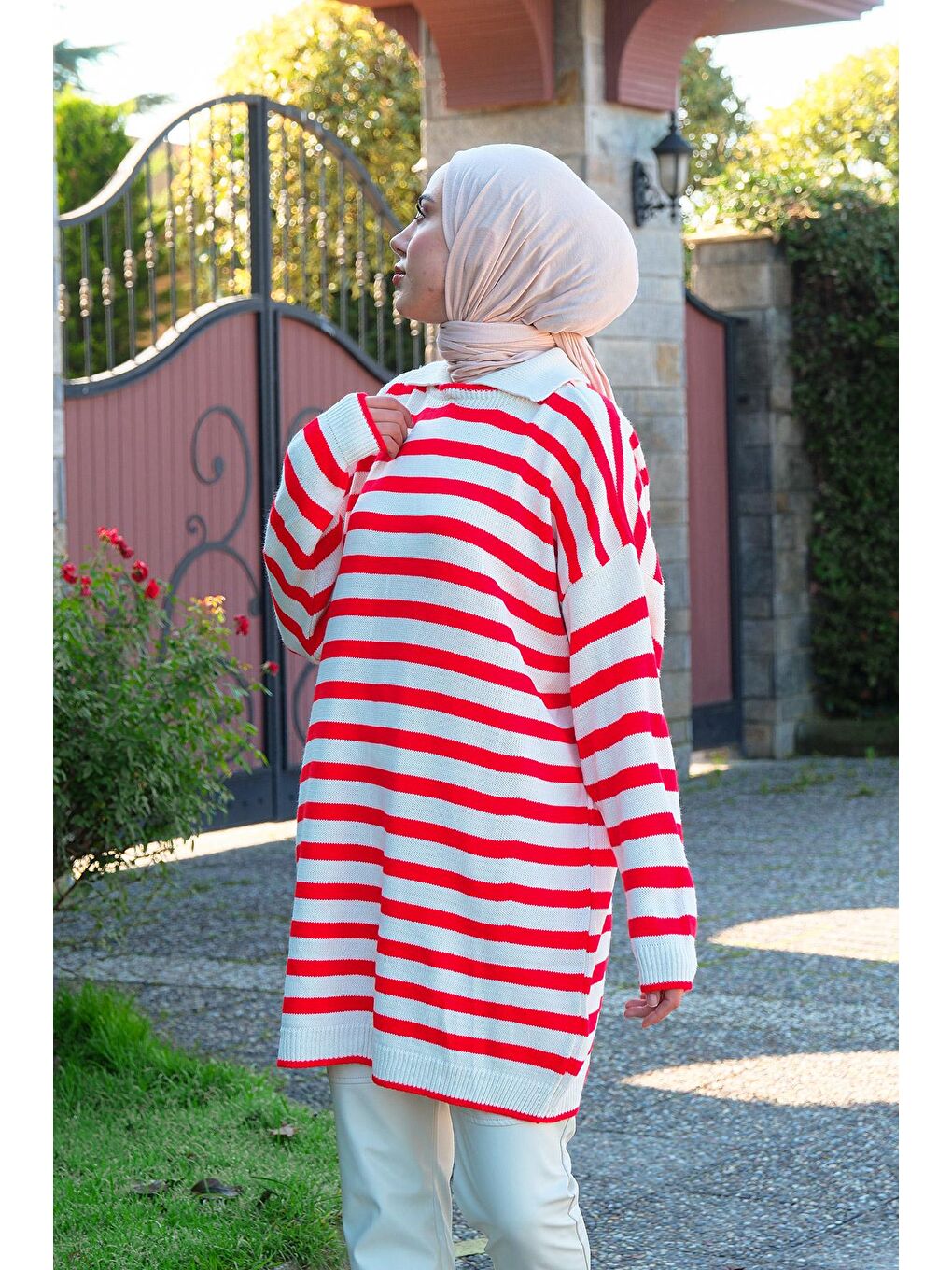 Kadın Çizgili Boğazlı Triko Kazak Kırmızı-2