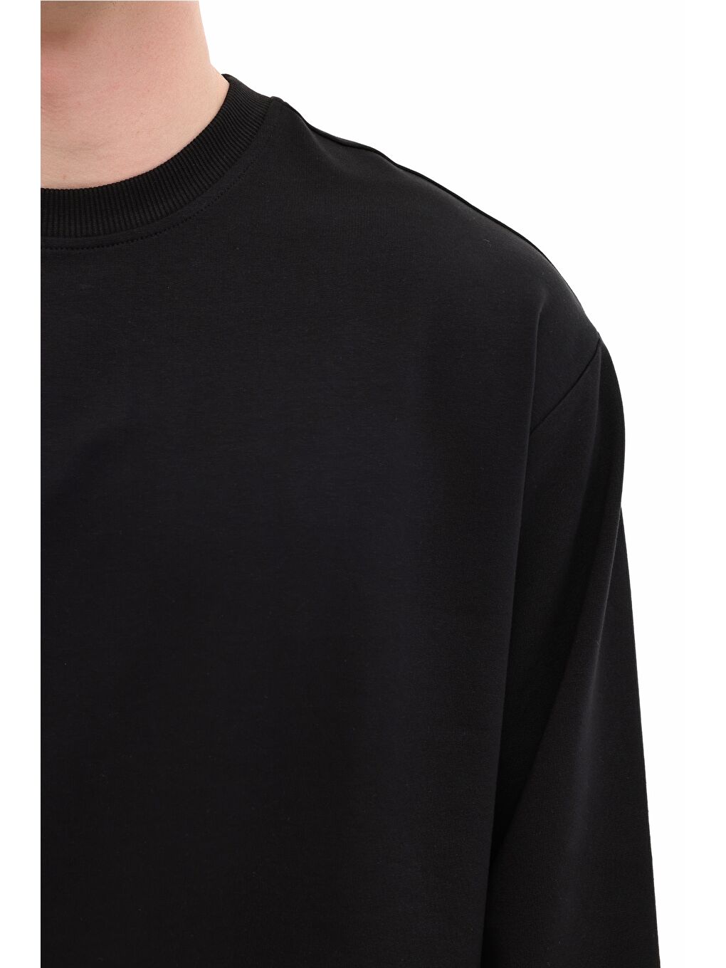 MB 16SN90 6FX Siyah Erkek Sweatshirt-3