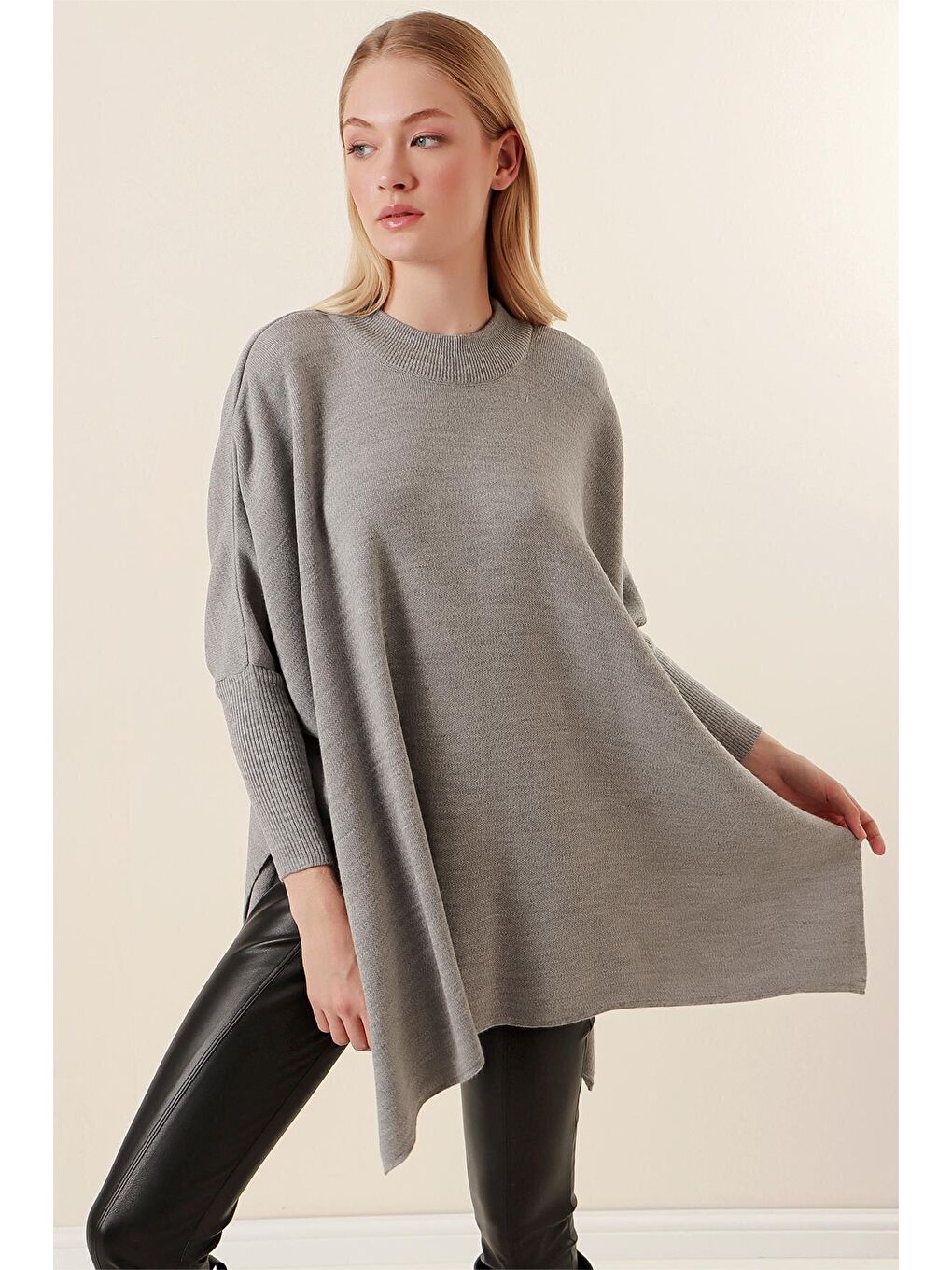 15783 Yırtmaçlı Panço Kazak - Gri-3