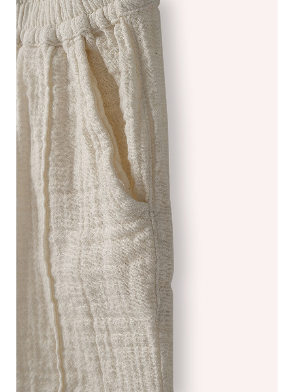 Erkek Çocuk Beli Lastikli Müslin Şort Bej-1