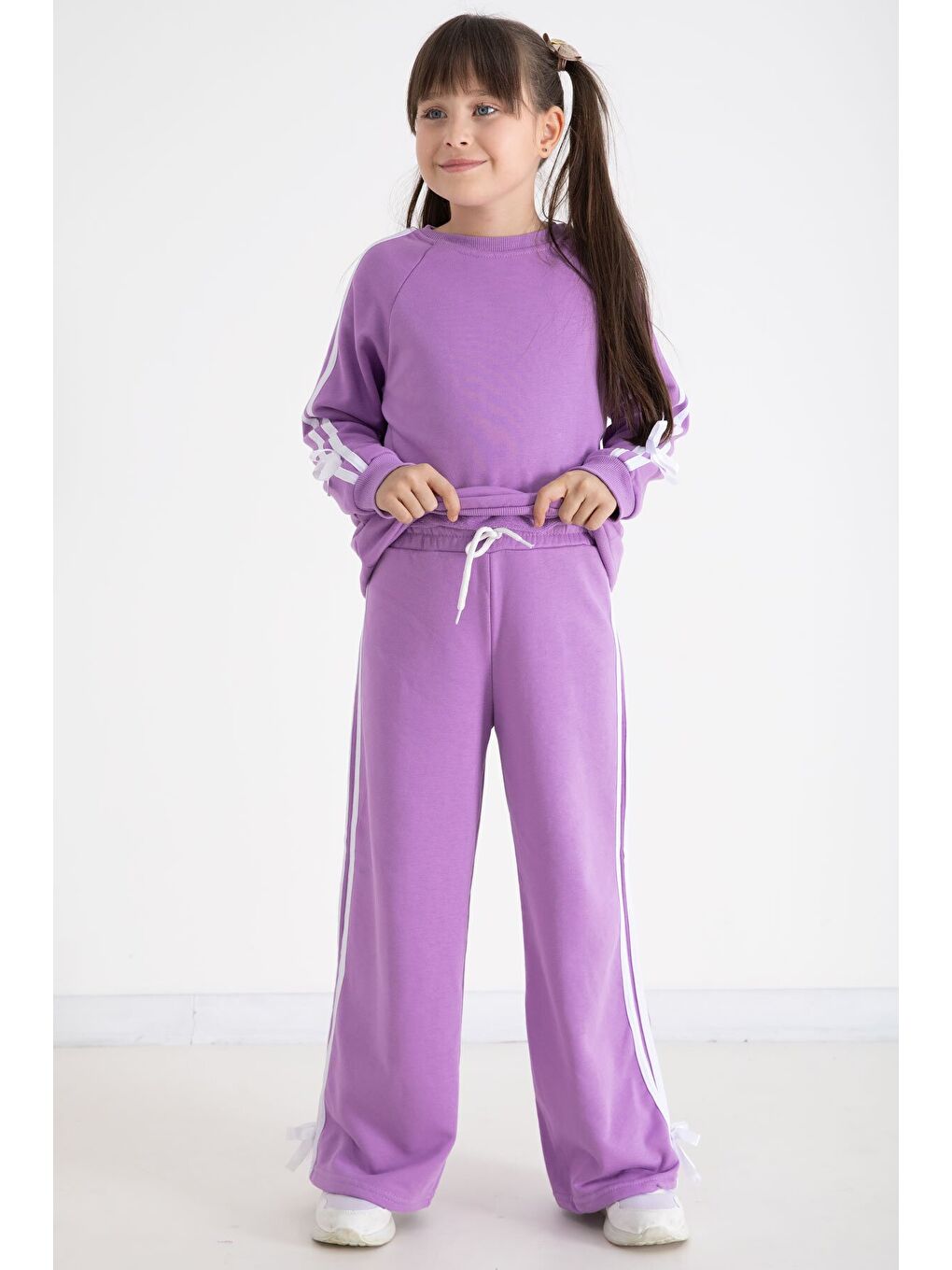 Lila Fiyonk Detaylı Şeritli Kız Çocuk Bisiklet Yaka Eşofman Takımı 22733-4