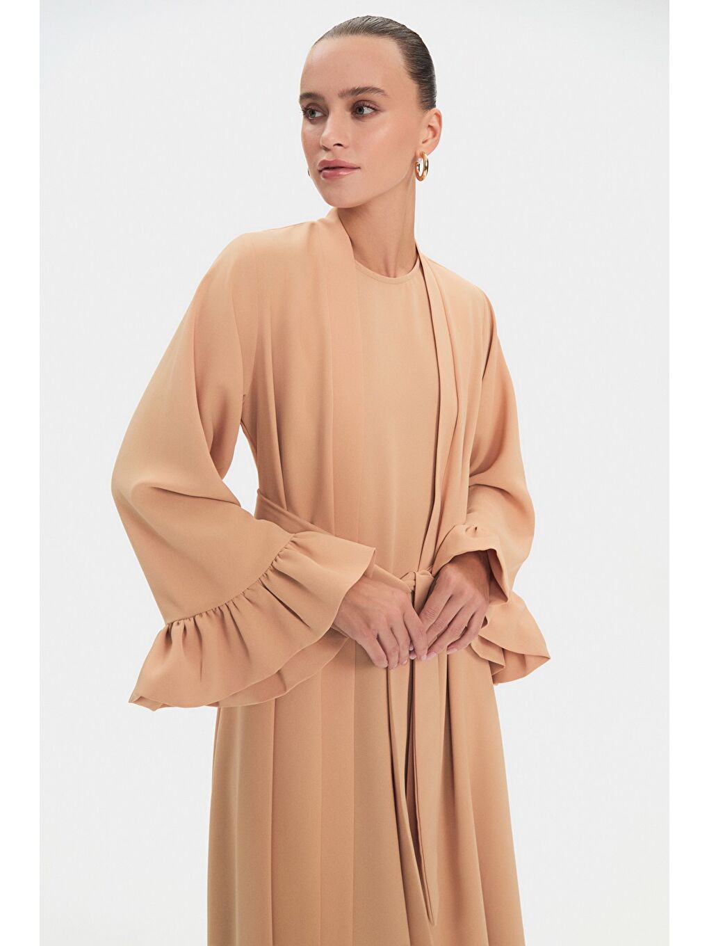 Kahverengi Kadın Bisiklet Yaka Kolları Fırfır Detaylı Belden Bağlamalı Dökümlü Abaya-2