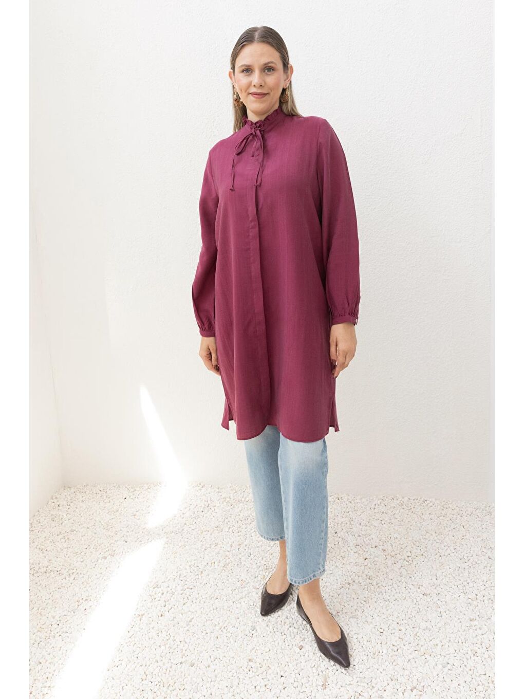 Kırmızı Vişne-Yakası Fırfırlı Bağcıklı Uzun Gömlek-1