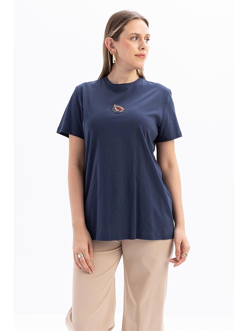 İndigo-Kısa Kollu Nakış Detaylı Süprem Tshirt