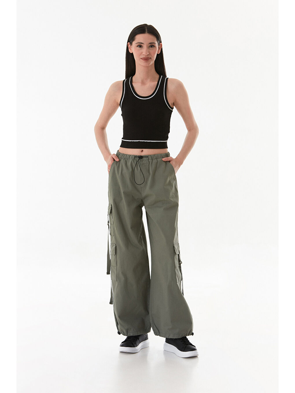 Haki Beli Ve Paçası Stoperli Kargo Cepli Gabardin Pantolon