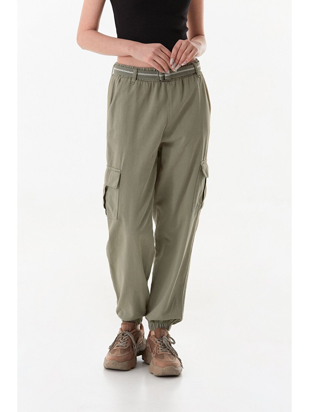 Haki Kemerli Kargo Cepli Jogger Pantolon-1
