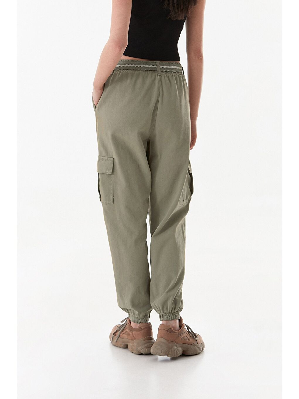 Haki Kemerli Kargo Cepli Jogger Pantolon-4