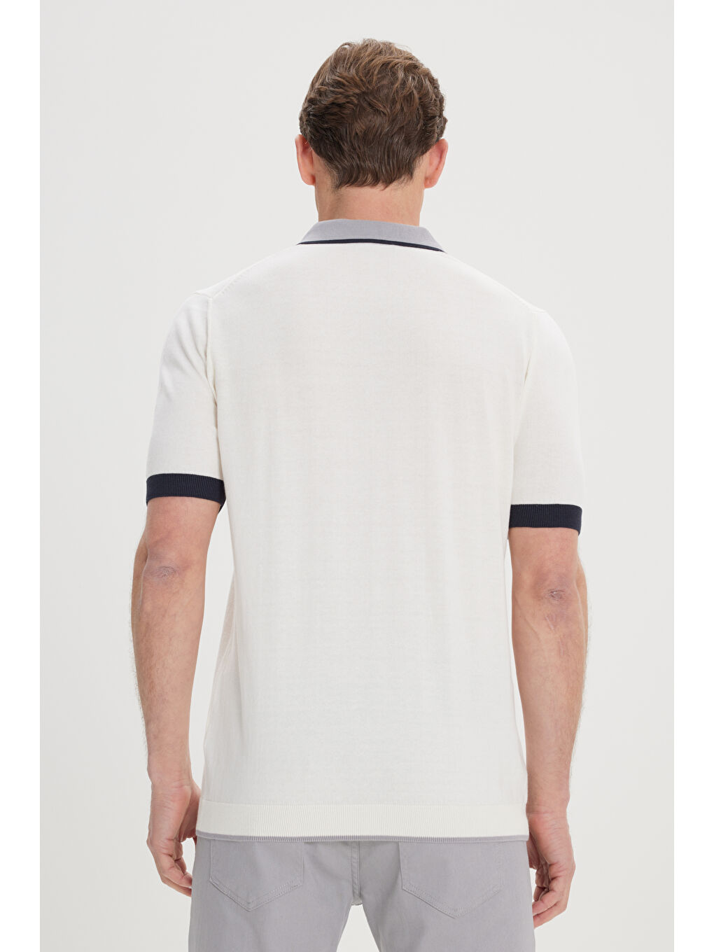 Erkek Ekru Standart Fit Normal Kesim %100 Pamuk Fermuarlı Polo Yaka Triko Tişört-5