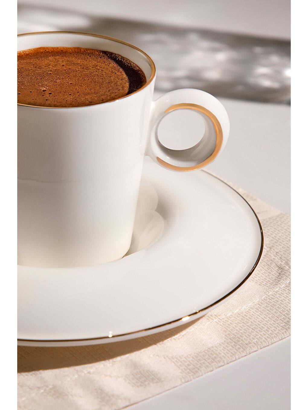 Beyaz Hillary 6 Kişilik 12 Parça Porselen Kahve Fincan Takımı-1