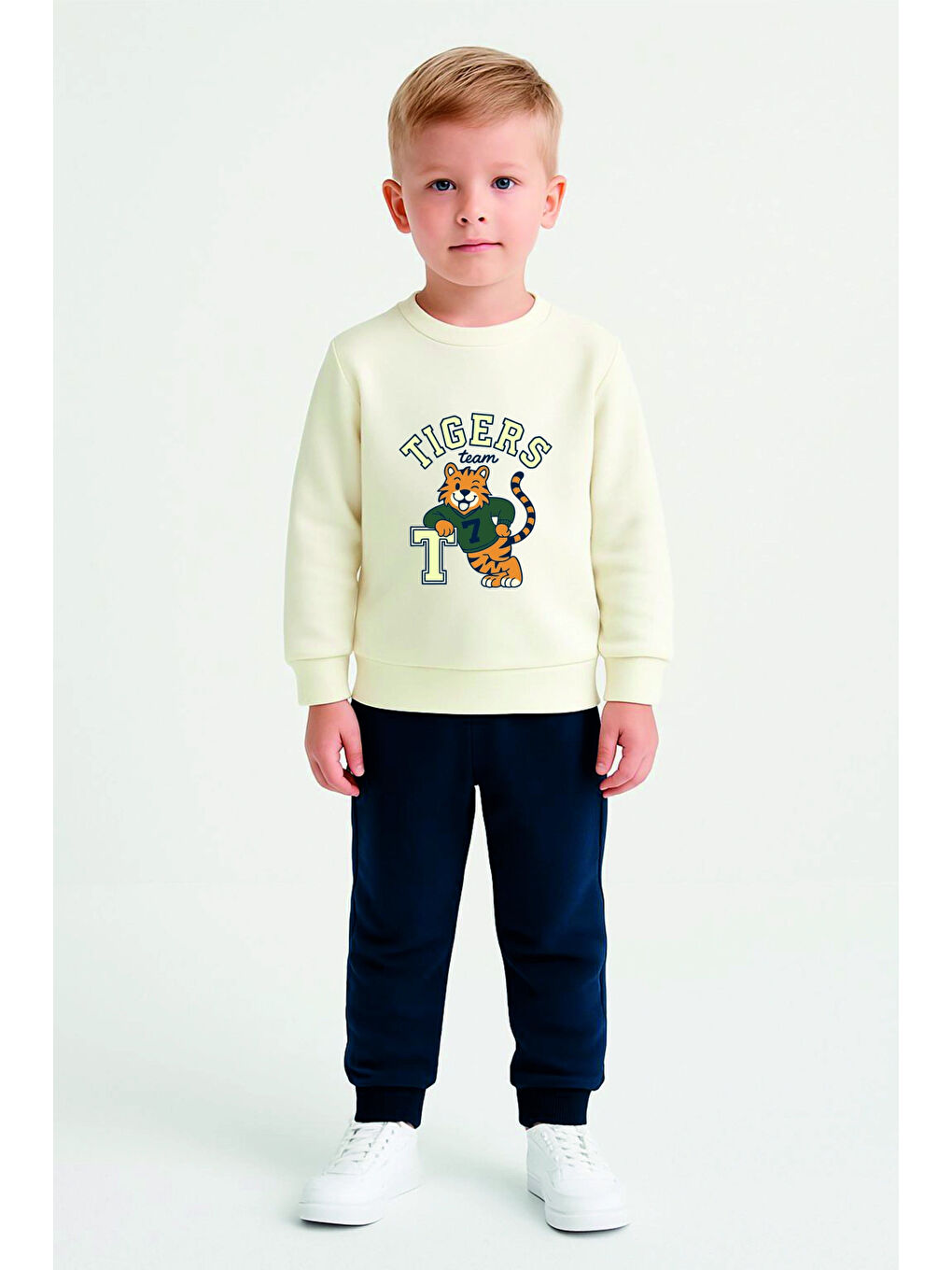 Petrol Tigers Baskılı Erkek Takım 20102