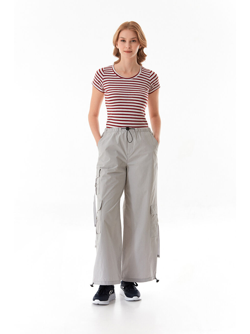 Gri Beli Lastikli Kargo Cepli Stoperli Paraşüt Kumaş Pantolon