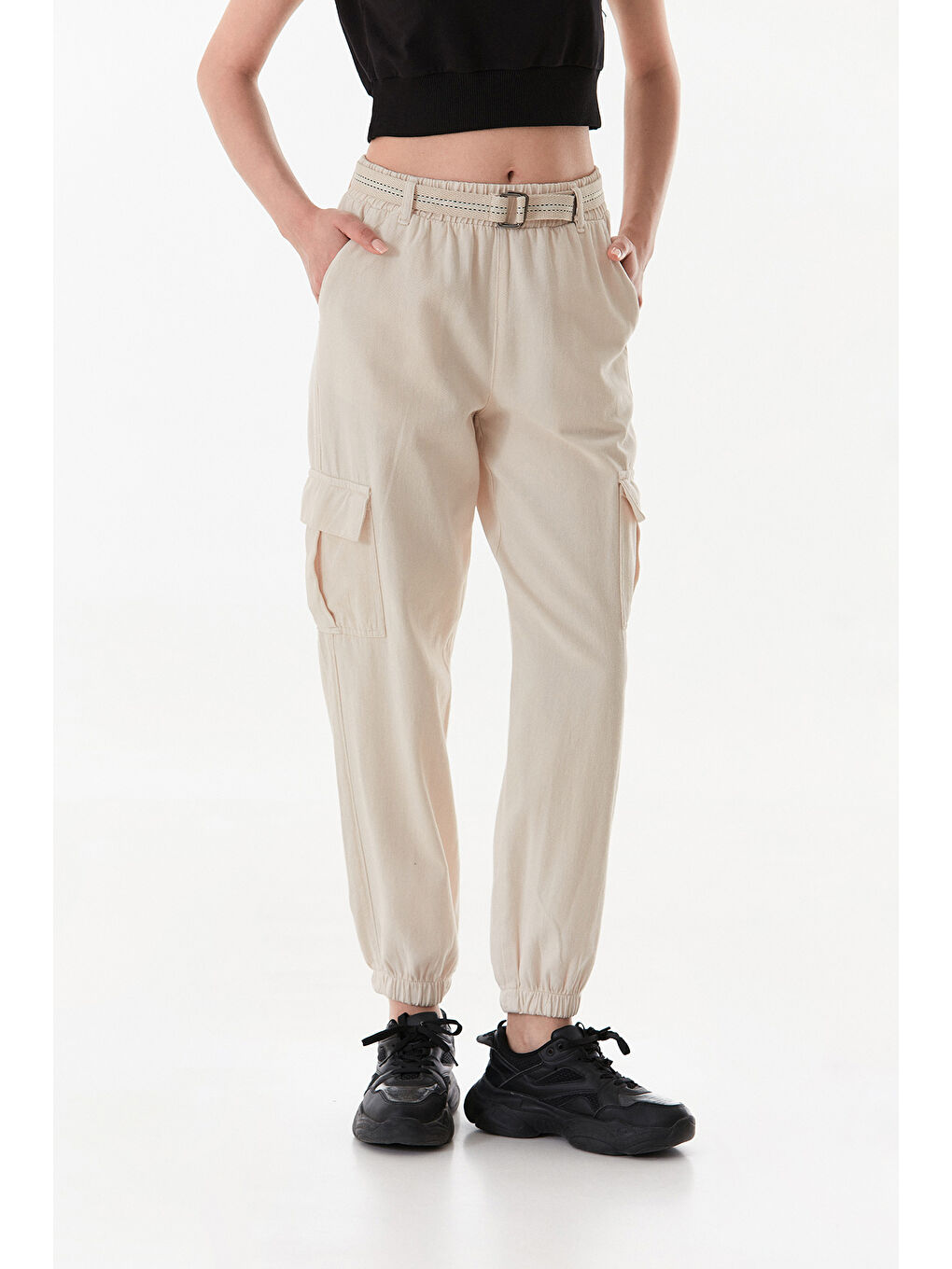 Bej Kemerli Kargo Cepli Jogger Pantolon-1