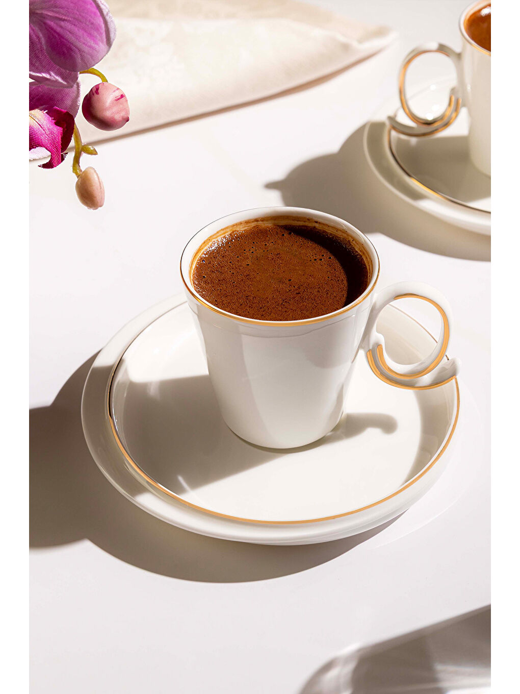 Beyaz Stella 6 Kişilik 12 Parça Porselen Kahve Fincan Takımı