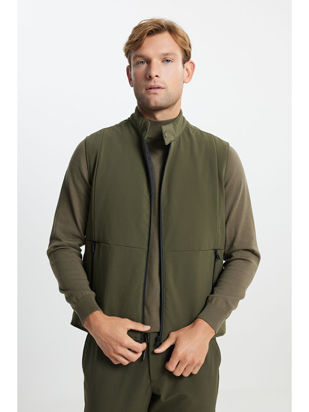 Erkek Haki Standart Fit Normal Kesim Dik Yaka Casual Yelek-2