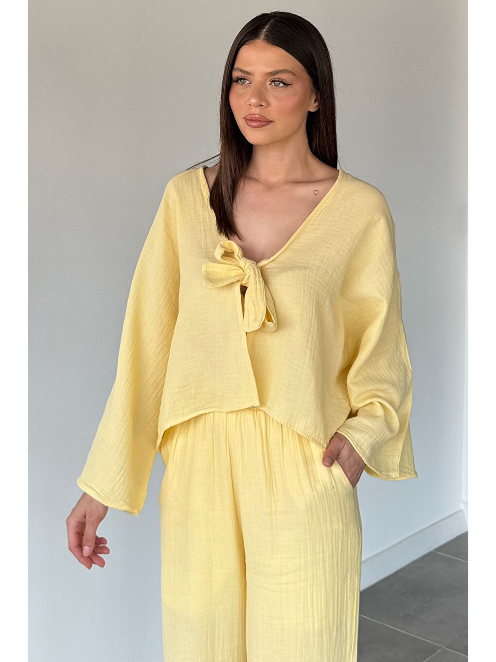 Sarı Kadın Ön Bağlamalı Kısa Kimono Bel Lastikli Pantolon İkili Takım-2