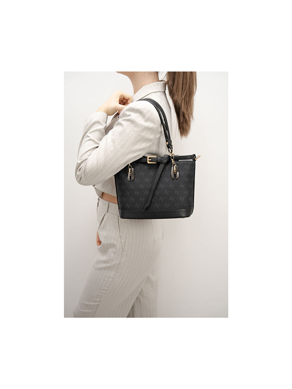 Siyah Kadın Omuz Çantası 1155-46093 SILVER POLO BAYAN ÇANTASI M178 SİYAH-MAT SİYAH