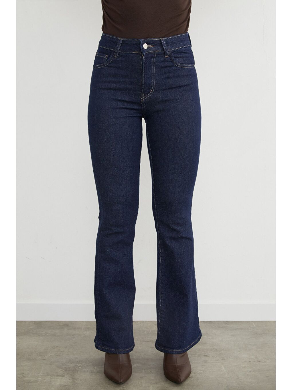 Lacivert İspanyol Paça Elastanlı Jean-4
