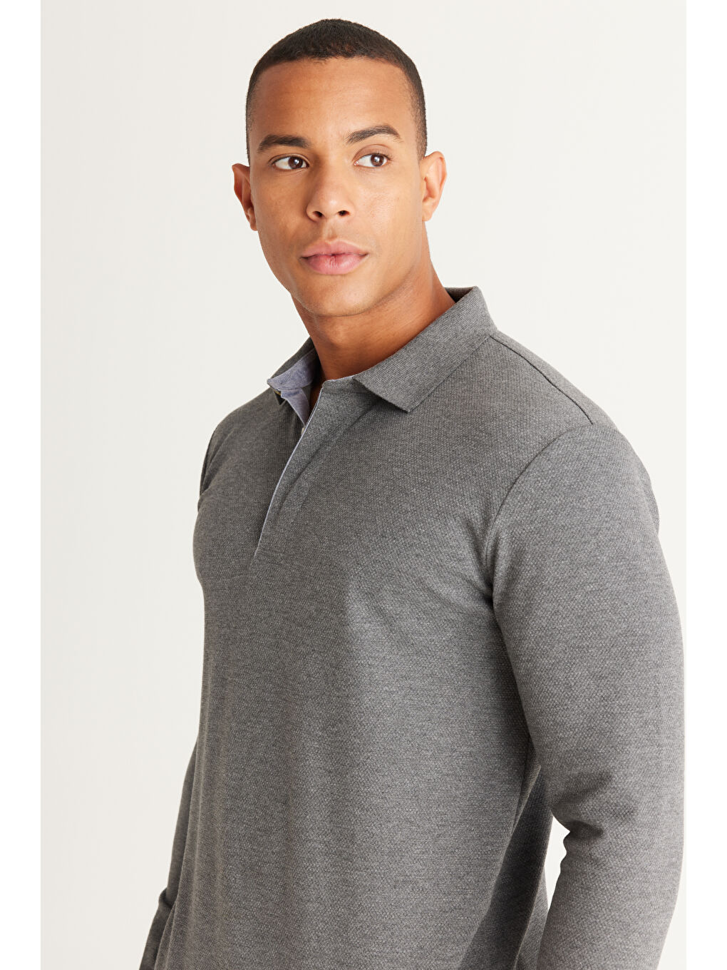 Erkek Antrasit-Melanj Pamuklu Slim Fit Dar Kesim Polo Yaka Uzun Kollu Esnek Tişört-3