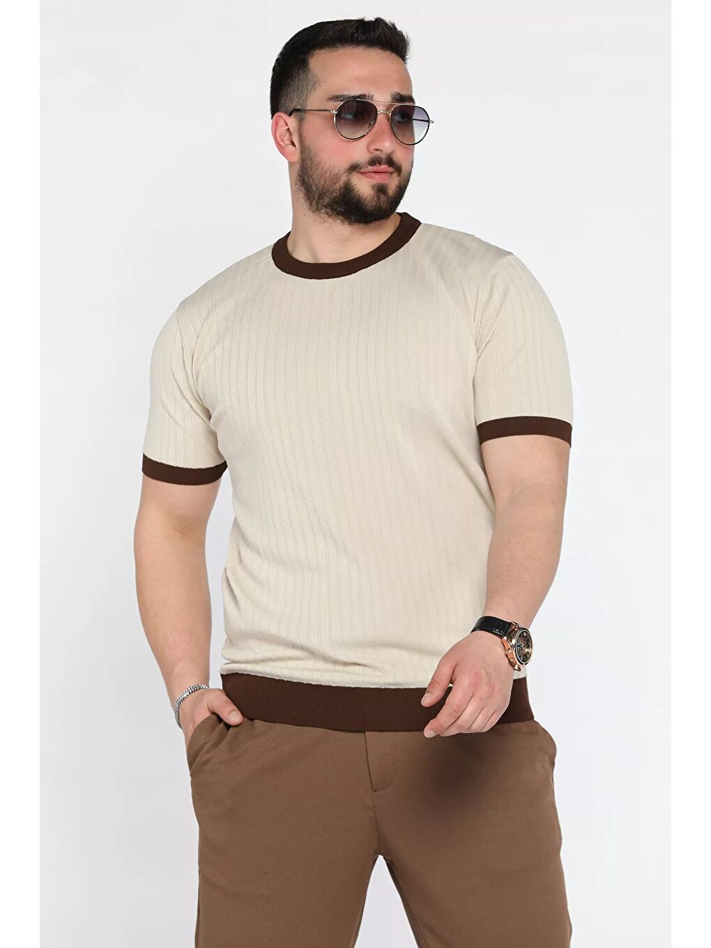 Bej Bisiklet Yaka Erkek Tişört