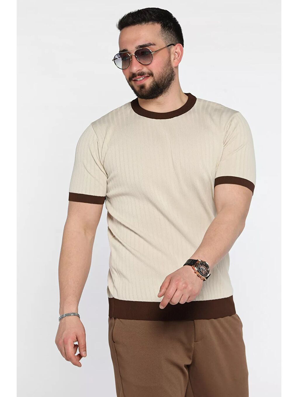 Bej Bisiklet Yaka Erkek Tişört-1