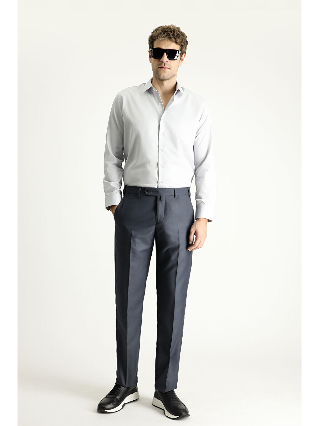 Gri Klasik Kumaş Pantolon