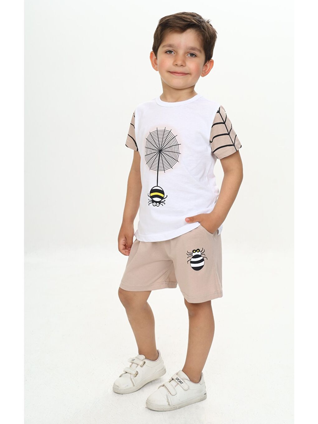 Bej Erkek Çocuk Örümcek Detay Baskılı Şortlu Takım-2