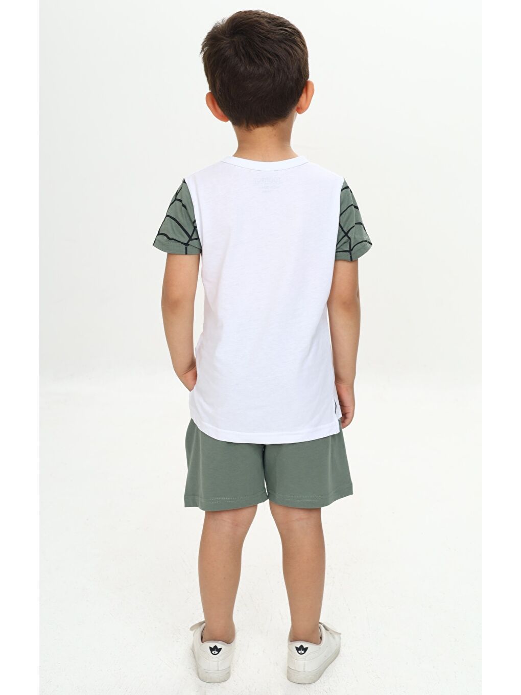 Gri Erkek Çocuk Örümcek Detay Baskılı Şortlu Takım-3