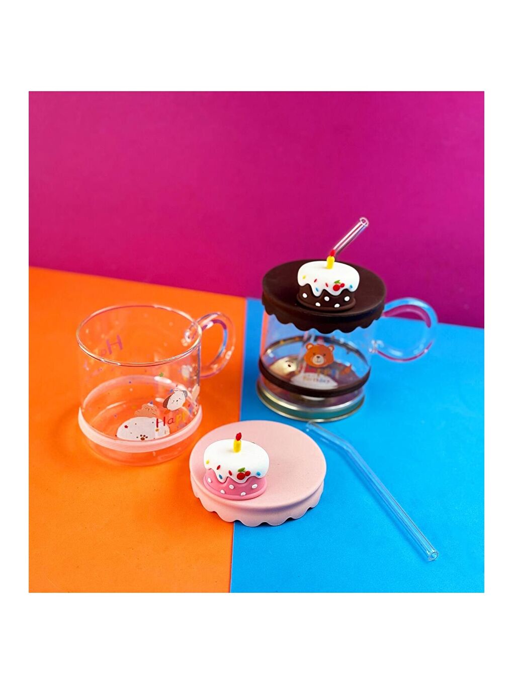 Karışık Happy Tasarımlı Silikon Kapaklı Pipetli Cam Kupa-2