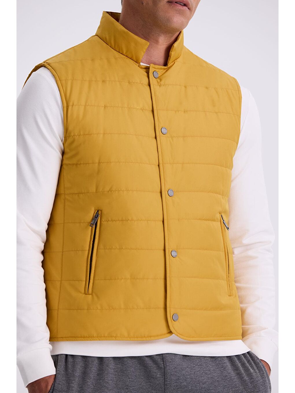 Sarı Hakim Yaka Elyaflı Slim Fit Yelek-2