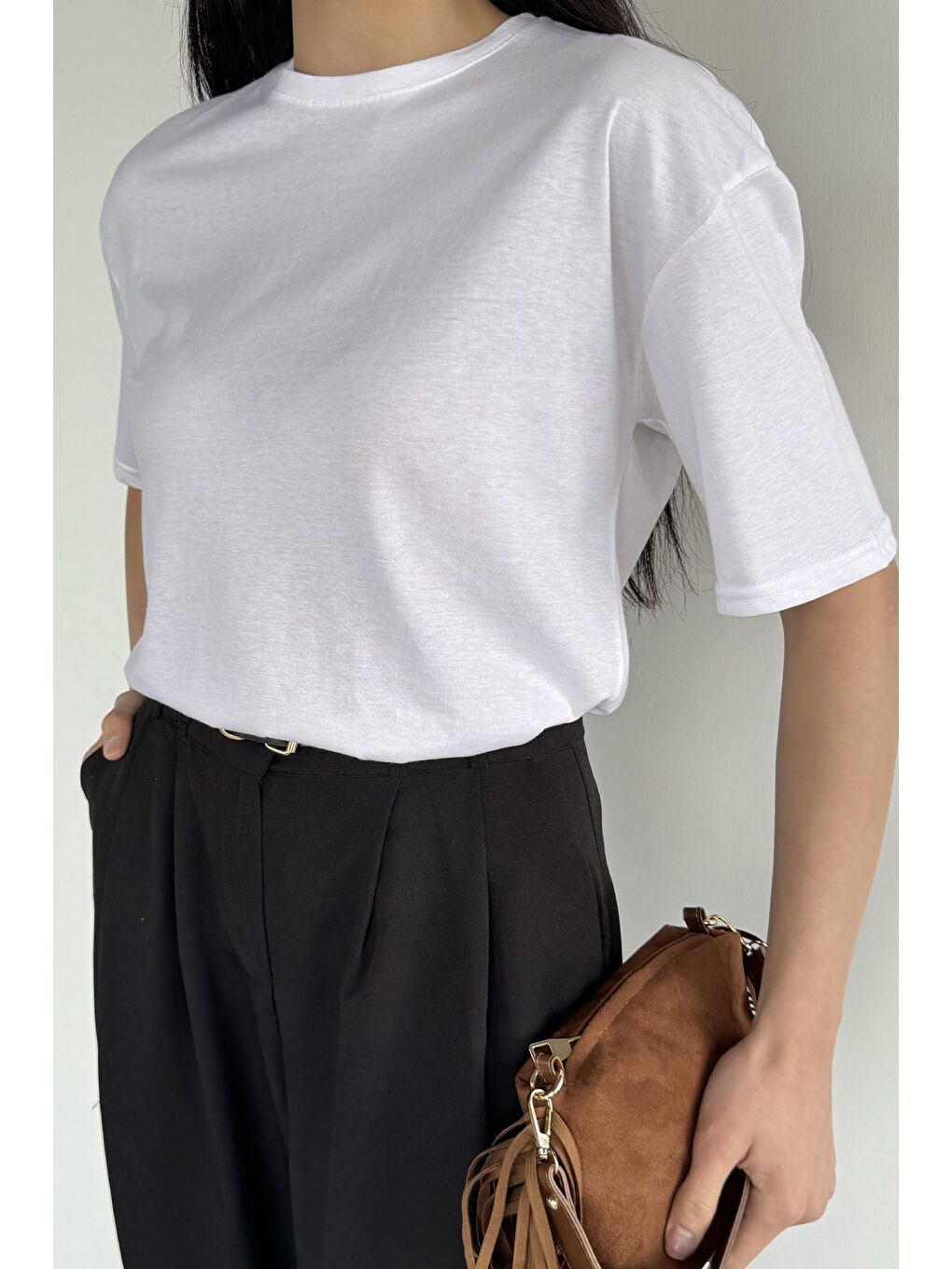 Beyaz Oversize Basıc Tişört-2