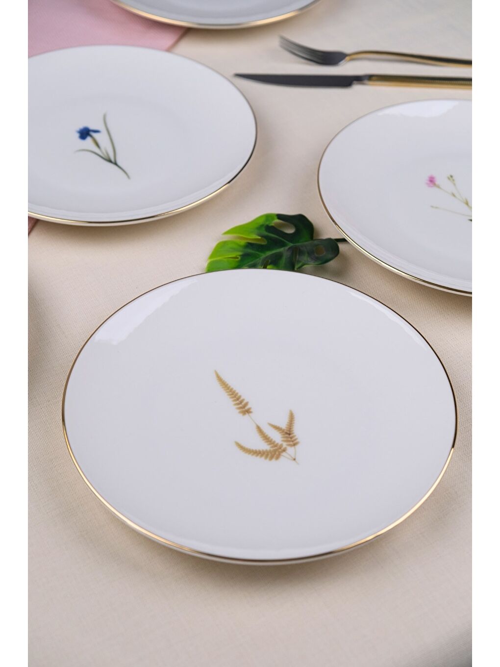 Beyaz Porselen Natura Karma Altın Yaldız Pasta Tabağı 20,50cm 6 lı-6