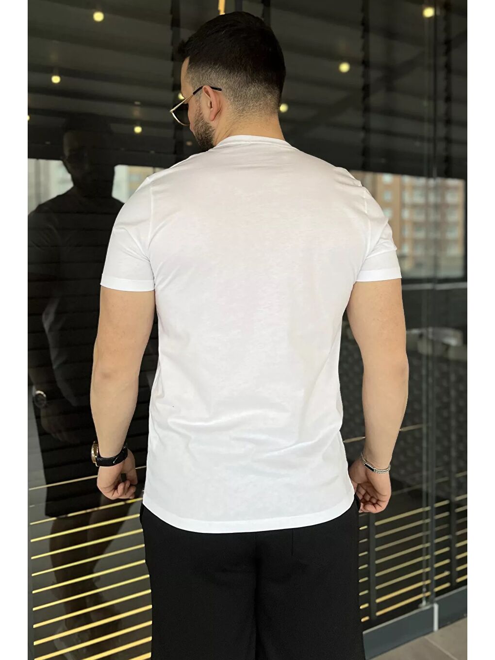 Beyaz Erkek Bisiklet Yaka Baskılı Tişört-2