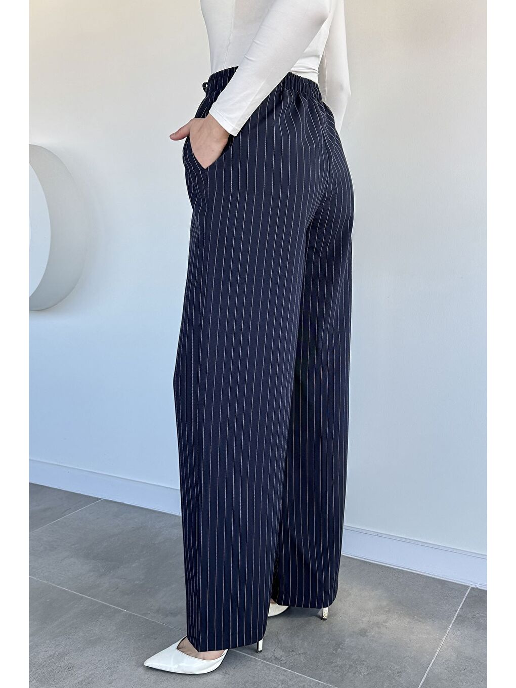 Lacivert Kadın Bel Lastikli Bağcıklı Bol Paça Pantolon-3