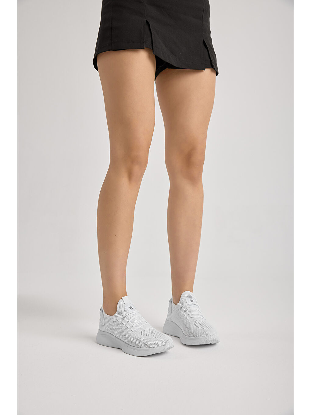 Unisex Beyaz Termo Taban Şerit Detaylı Bağcıklı Triko Spor Ayakkabı