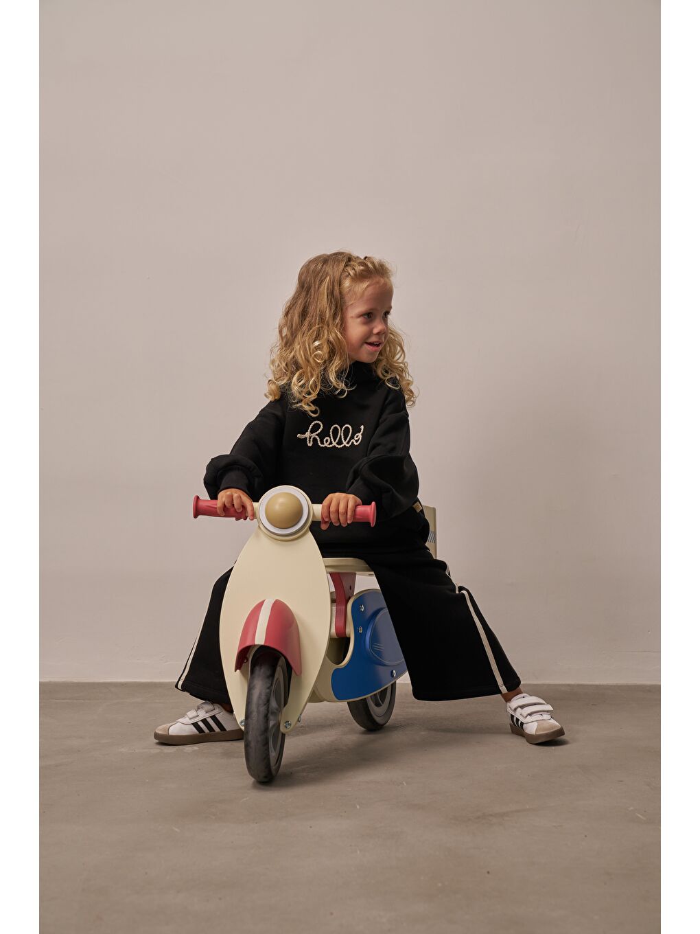 Siyah Hello Nakışlı Alt Üst Takım-6