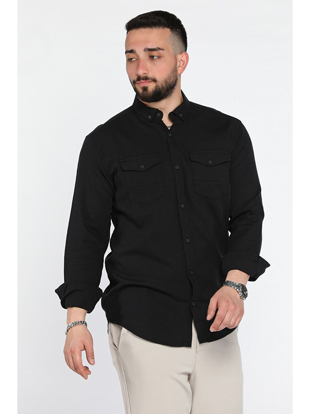 Siyah Erkek Çift Cepli Amblem Detaylı Uzun Kol Gömlek-1