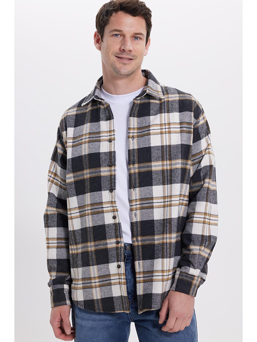 Gri Erkek Relax Fit Rahat Kesim Kışlık Kareli Oduncu Gömlek