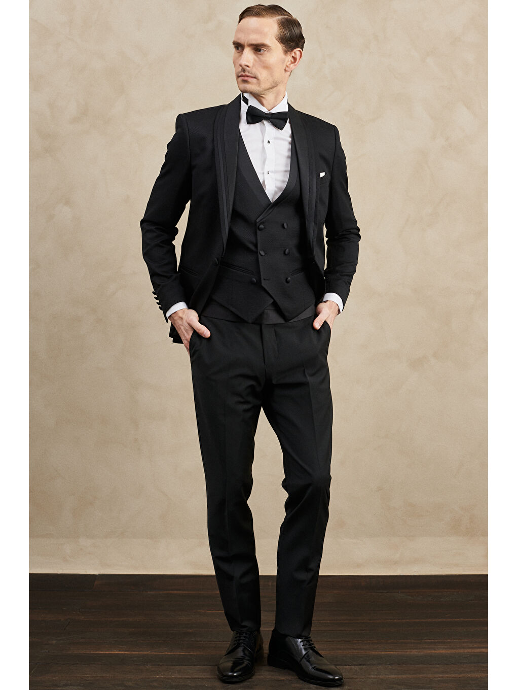 Erkek Siyah Slim Fit Dar Kesim Mono Yaka Desenli Yelekli Smokin Takım-5