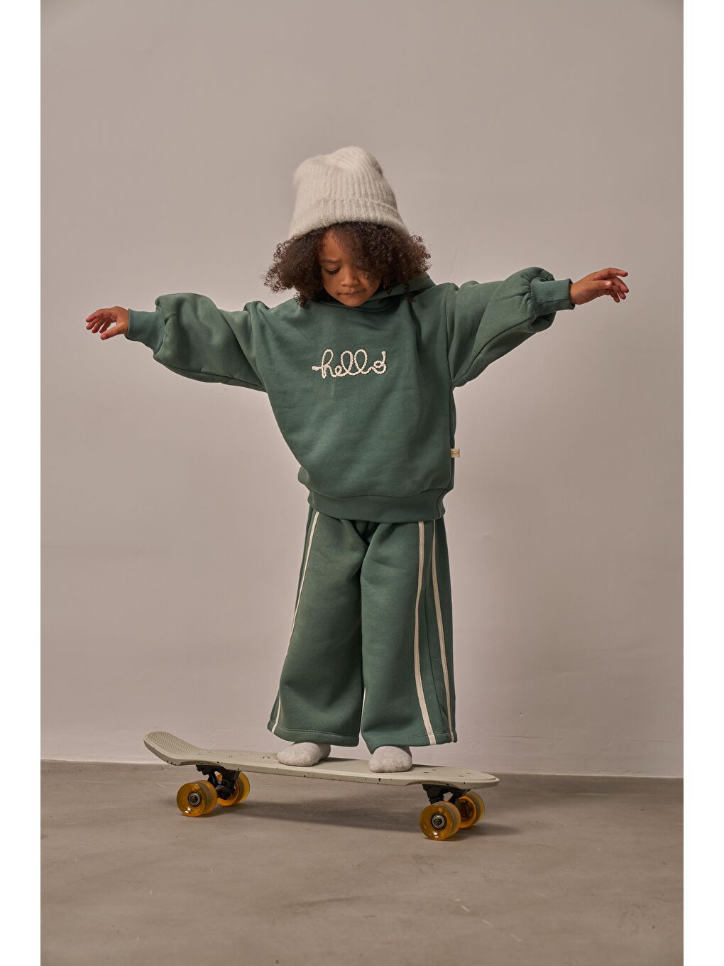 Yeşil Nefti Hello Nakışlı Alt Üst Takım-6