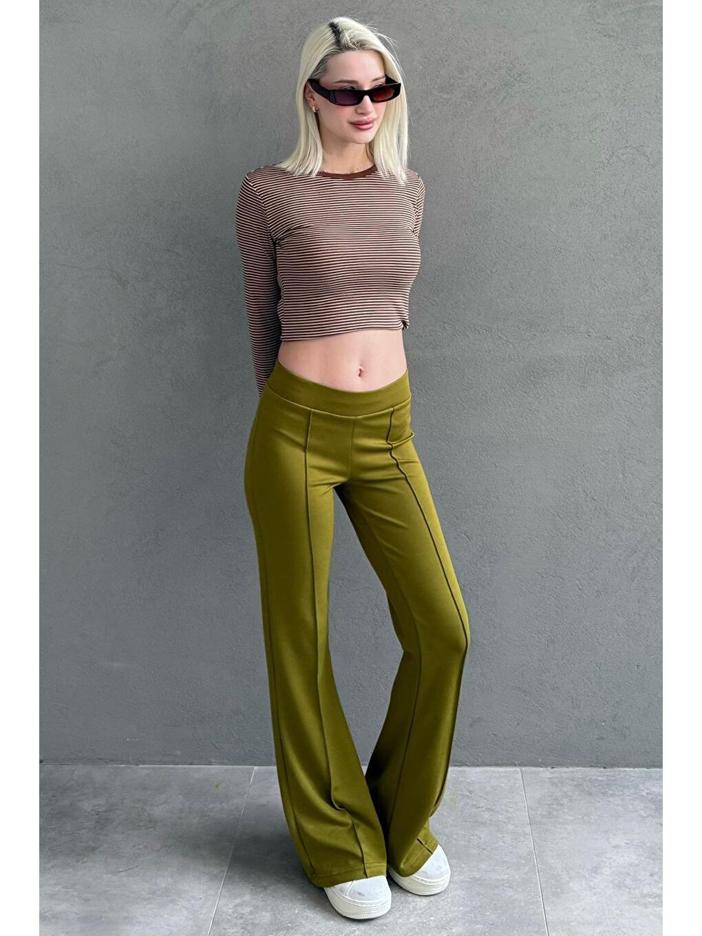 Açık Yeşil Yüksek Bel Flare Paça Günlük Kadın Tayt Mg2645-2