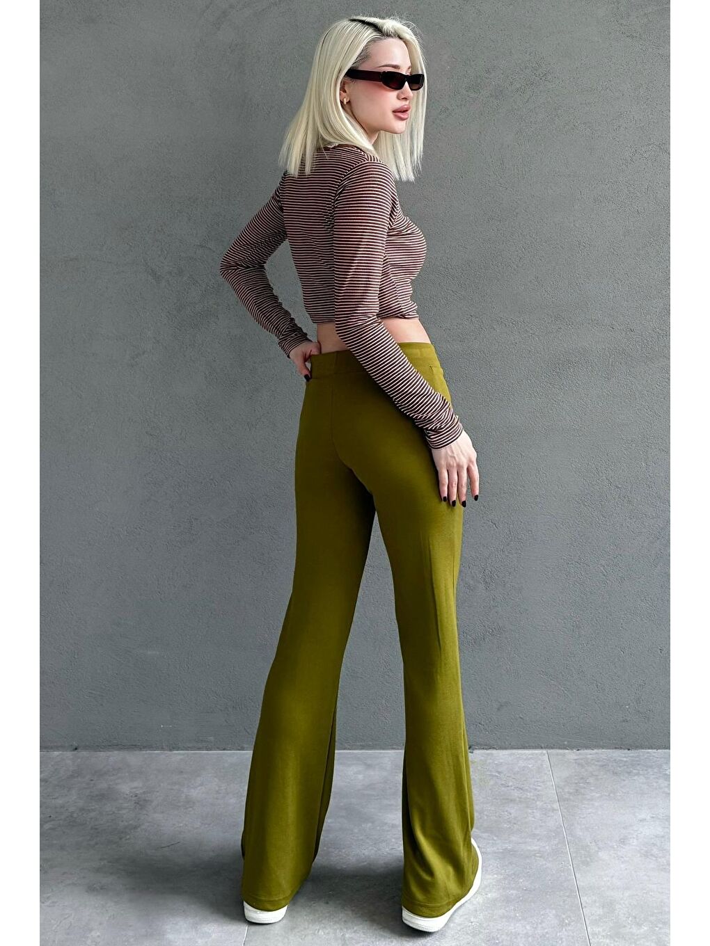 Açık Yeşil Yüksek Bel Flare Paça Günlük Kadın Tayt Mg2645-3