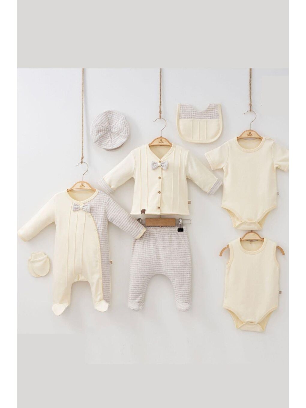 Sarı Erkek Bebek Nervüllü 8'Li Hastane Çıkışı Set