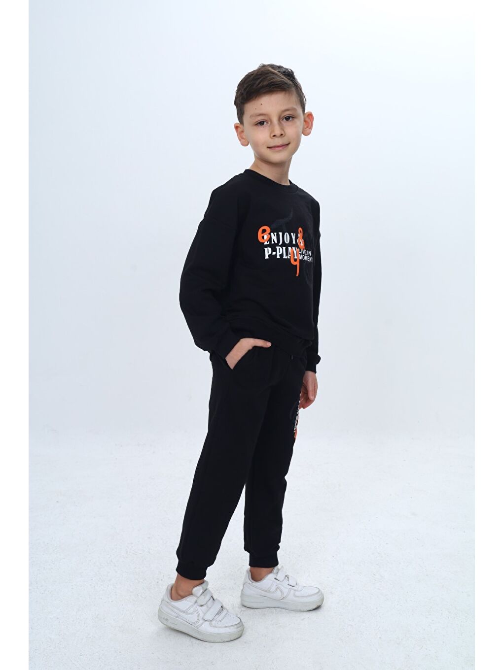 Siyah Erkek Çocuk 2'li Takım Baskılı Bisiklet Yaka Kısa Kollu Sweatshirt & Beli Paçası Lastikli Cepli Jogg-2